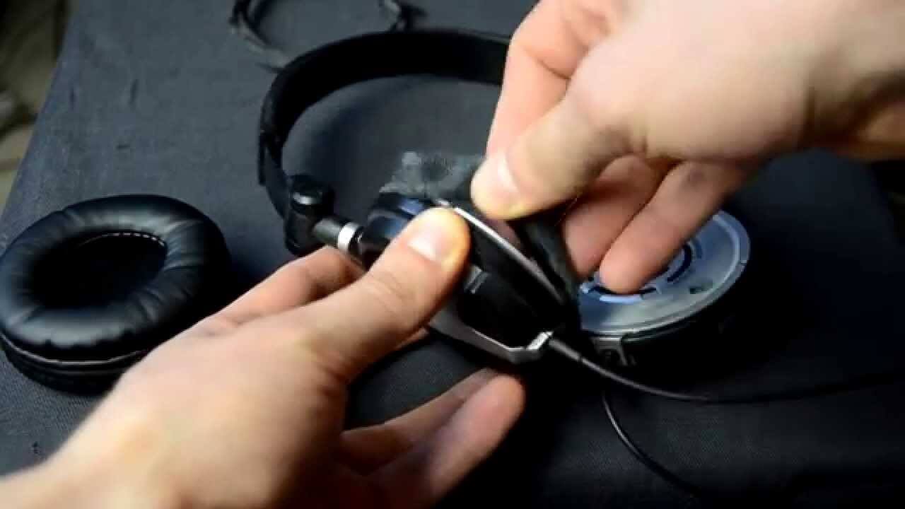 How To Clean Headphone Pads The Definitive Guide